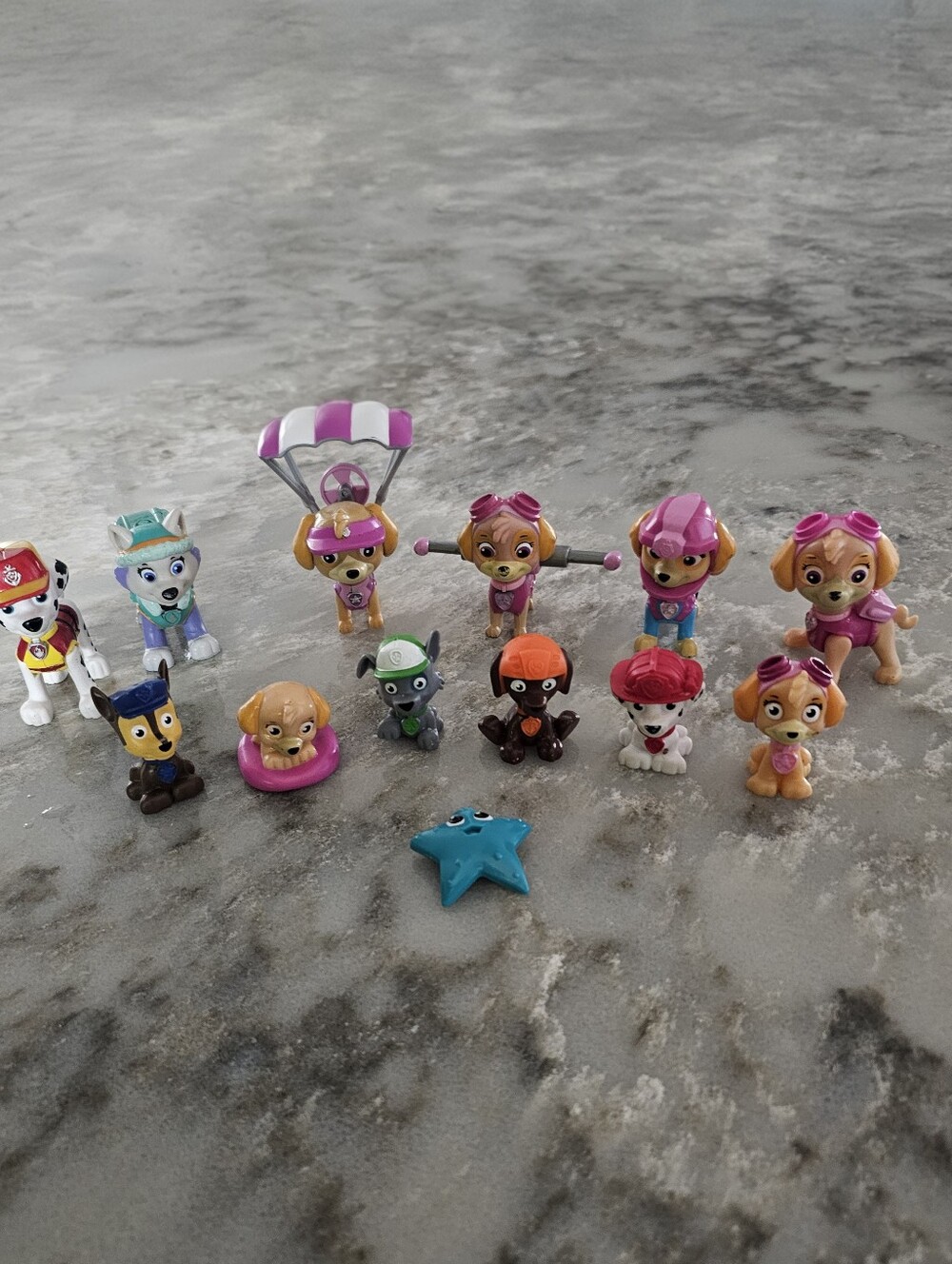 PAW Patrol Mini Figures Lot of 12 Skye Chase Marshall Cake Toppers Pups